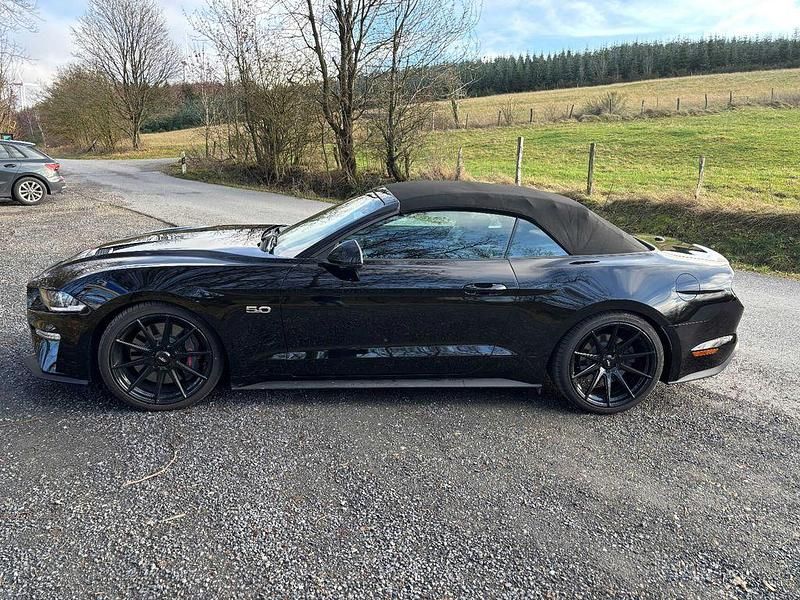 Gebraucht Ford Mustang 450 PS (330 kW) 2018 Schwarz Cabrio