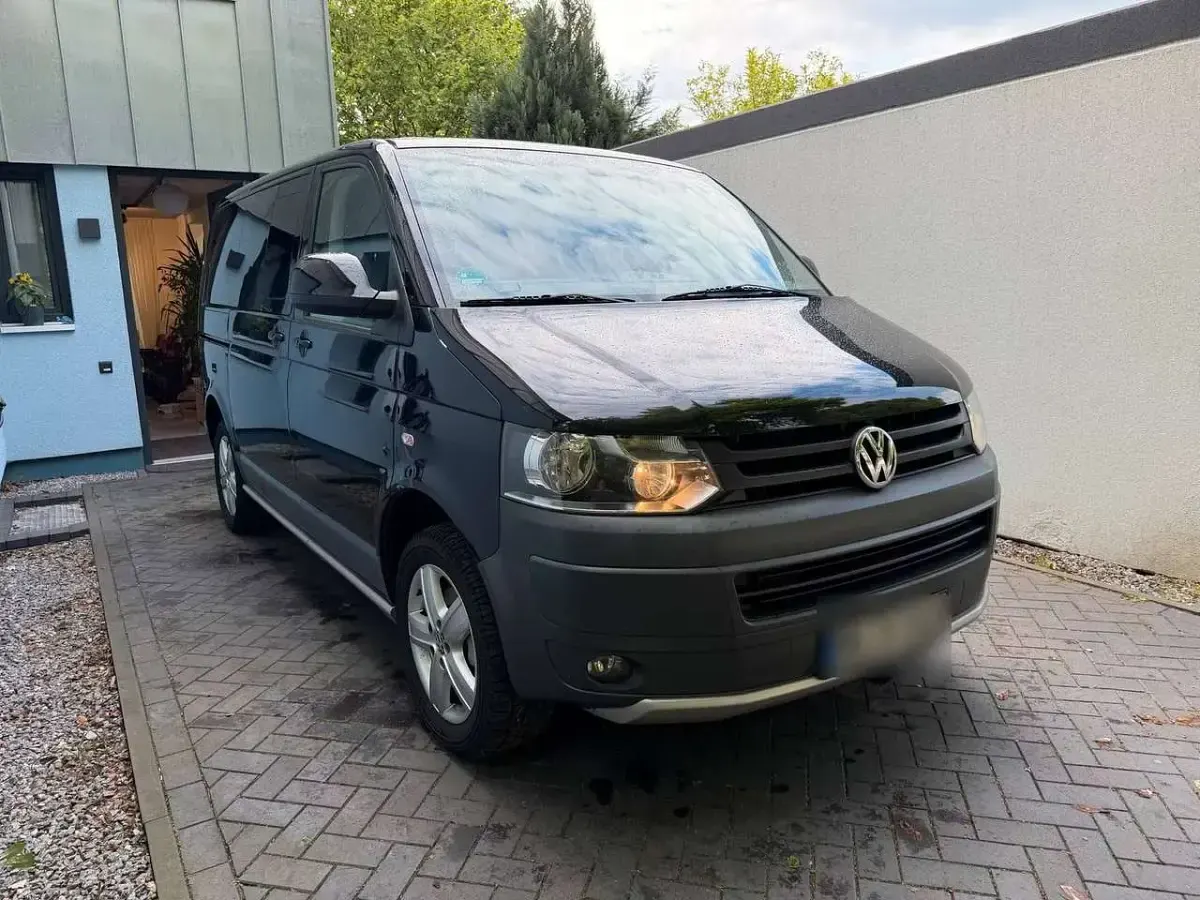 Gebraucht VW Multivan PanAmericana 180 PS (132 kW) 2011 Schwarz Van / Kleinbus