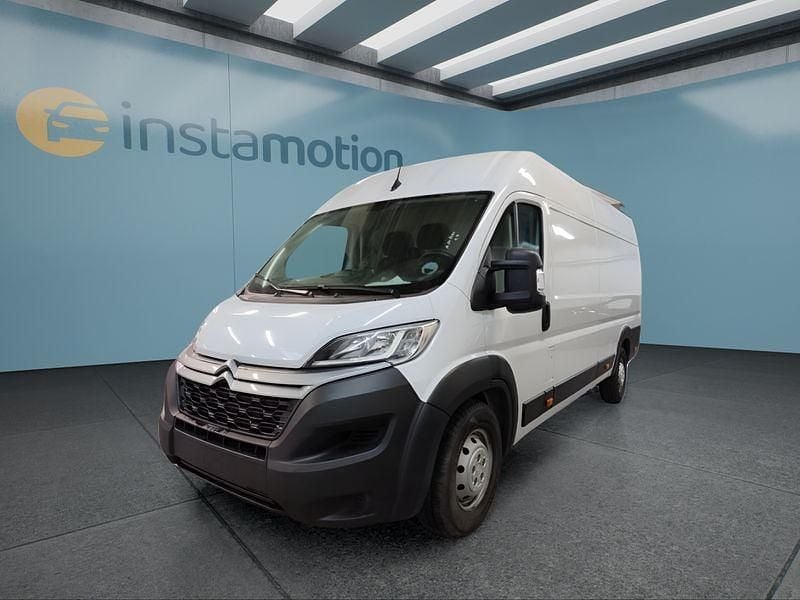 Weiß Gebraucht 2024 Citroën Jumper Van / Kleinbus | 25.899 € (Fairer Preis) - Bild 1/4