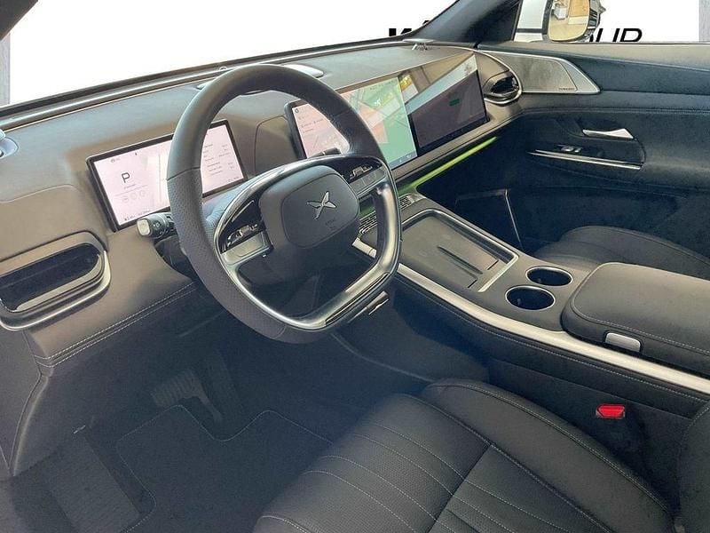 Neu XPENG G9 RWD Standard Range 230 kW (313 PS) 2026 Weiß SUV