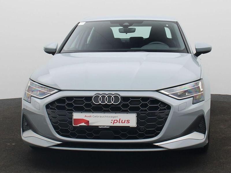 Gebraucht Audi A3 Advanced Plus 150 PS (110 kW) 2024 Grau Limousine