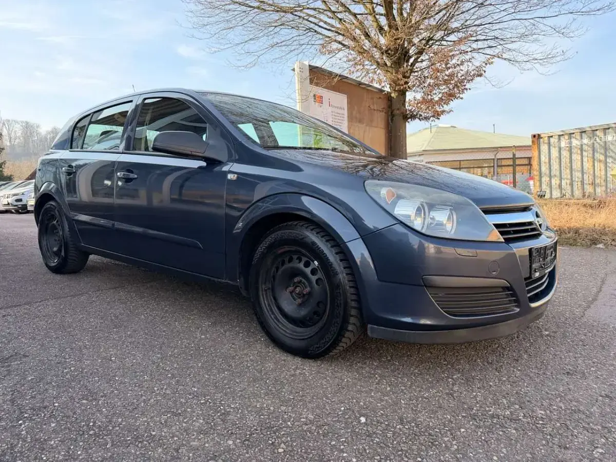 Gebraucht Opel Astra Edition 90 PS (66 kW) 2006 Blau Limousine
