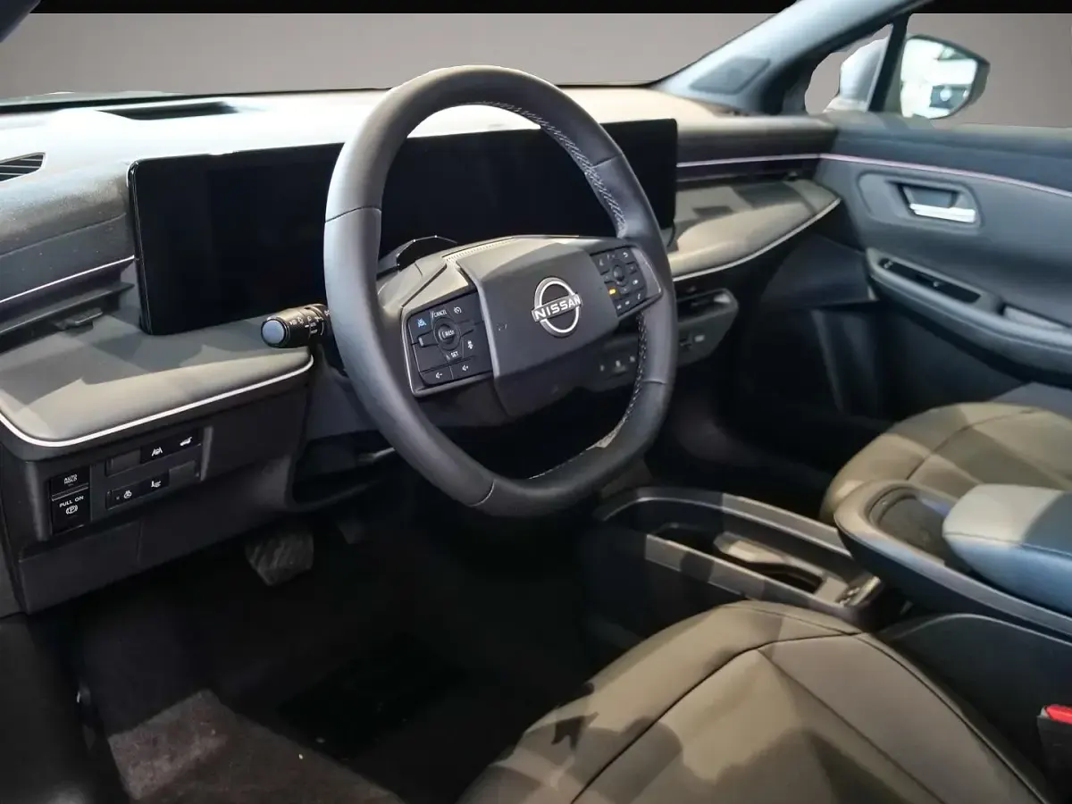 Neu Nissan Leaf Advance 160 kW (218 PS) 2026 Manufacturer SUV