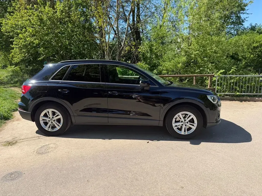 Gebraucht Audi Q3 150 PS (110 kW) 2019 Schwarz SUV