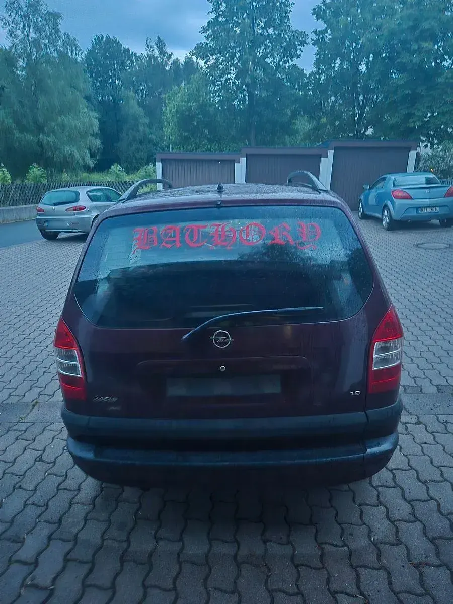Gebraucht Opel Zafira 125 PS (91 kW) 2004 Rot Van / Kleinbus