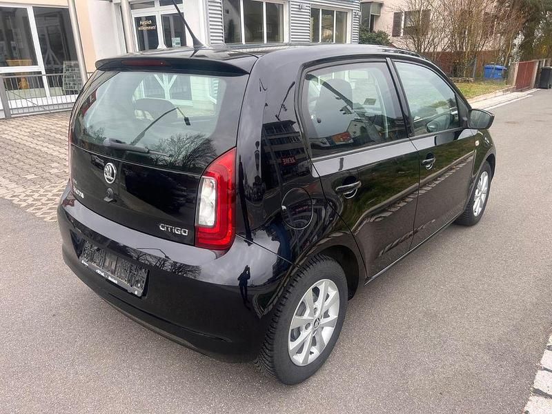 Gebraucht Skoda Citigo Ambition 75 PS (55 kW) 2018 Schwarz Kleinwagen