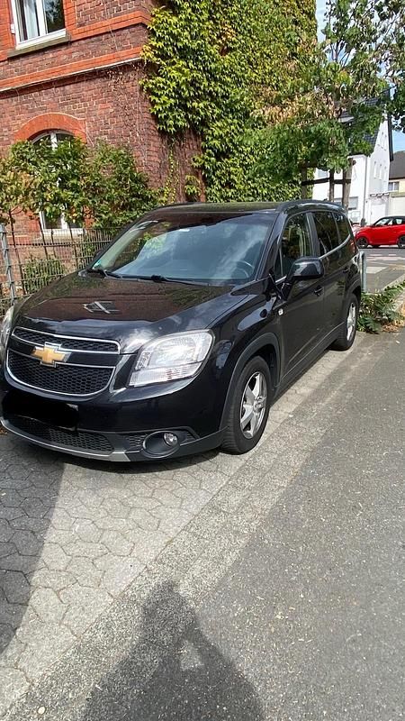 Schwarz Gebraucht 2013 Chevrolet Orlando SUV | 4.299 € (Superpreis) - Bild 1/4