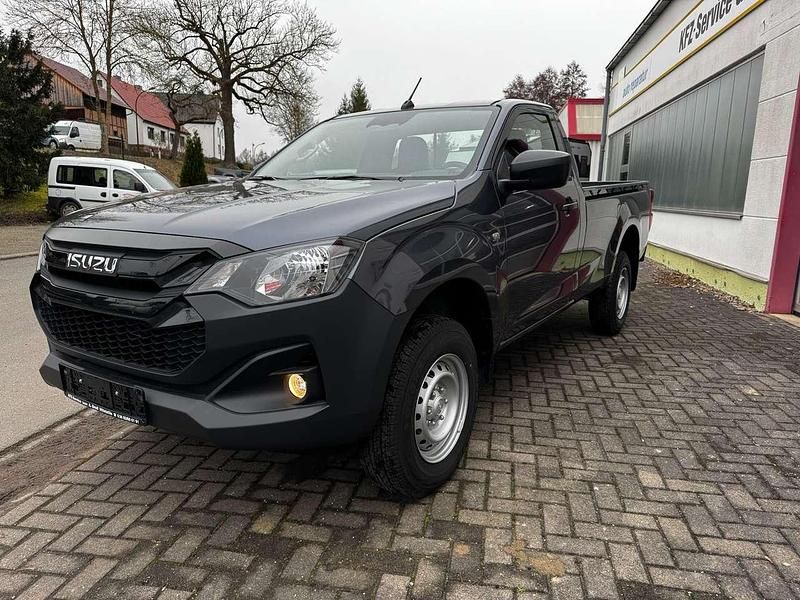 Neu Isuzu D-Max 163 PS (119 kW) 2026 Obsidian gray metallic Pickup