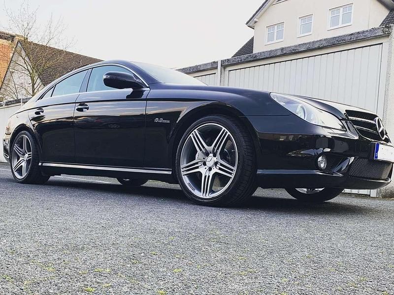 Gebraucht Mercedes CLS63 AMG AMG Edition 1 514 PS (378 kW) 2010 Schwarz Coupé