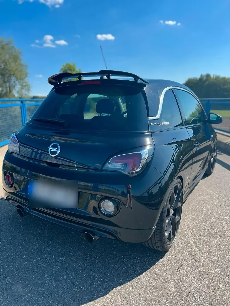 Gebraucht Opel Adam S 150 PS (110 kW) 2018 Schwarz Kleinwagen