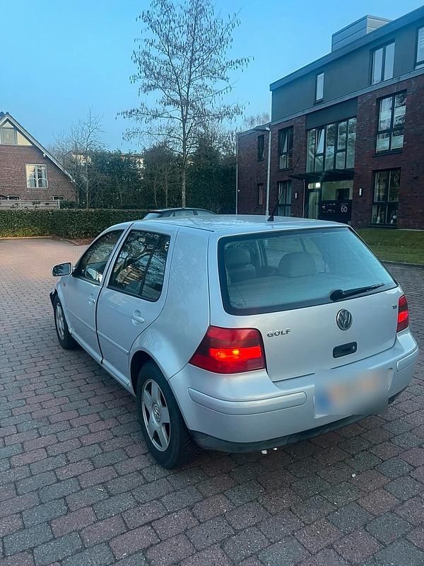 Gebraucht VW Golf III 110 PS (80 kW) 1998 Silber Limousine