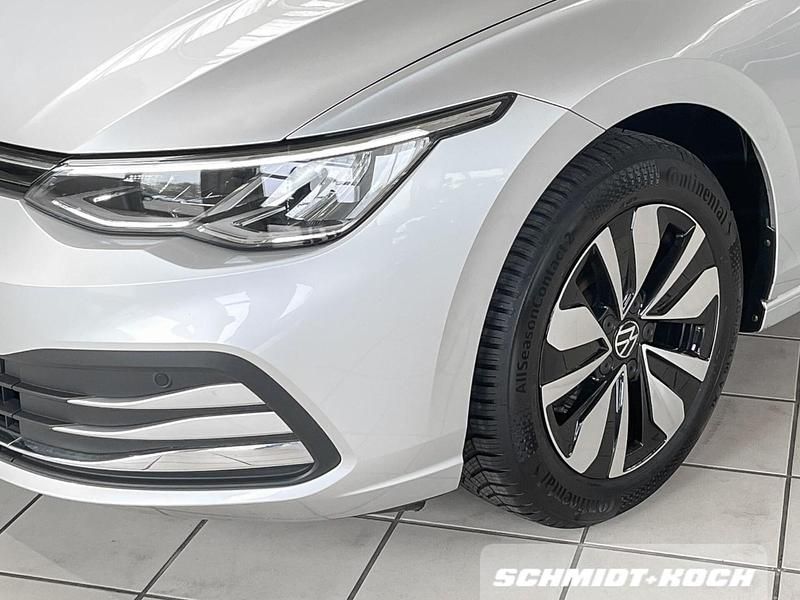 Gebraucht VW Golf VIII Move 131 PS (96 kW) 2023 Silber Limousine