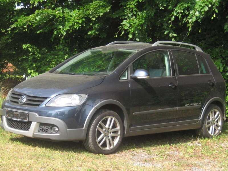Anthratzitmett. Gebraucht 2009 VW Golf Plus Cross Van / Kleinbus | 3.200 € (Guter Preis) - Bild 1/4