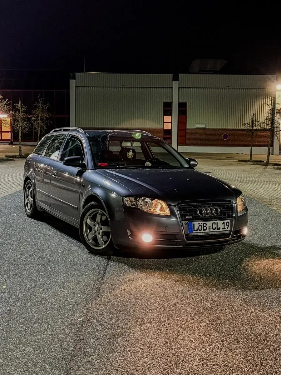 Gebraucht Audi A4 140 PS (102 kW) 2007 Grau Kombi