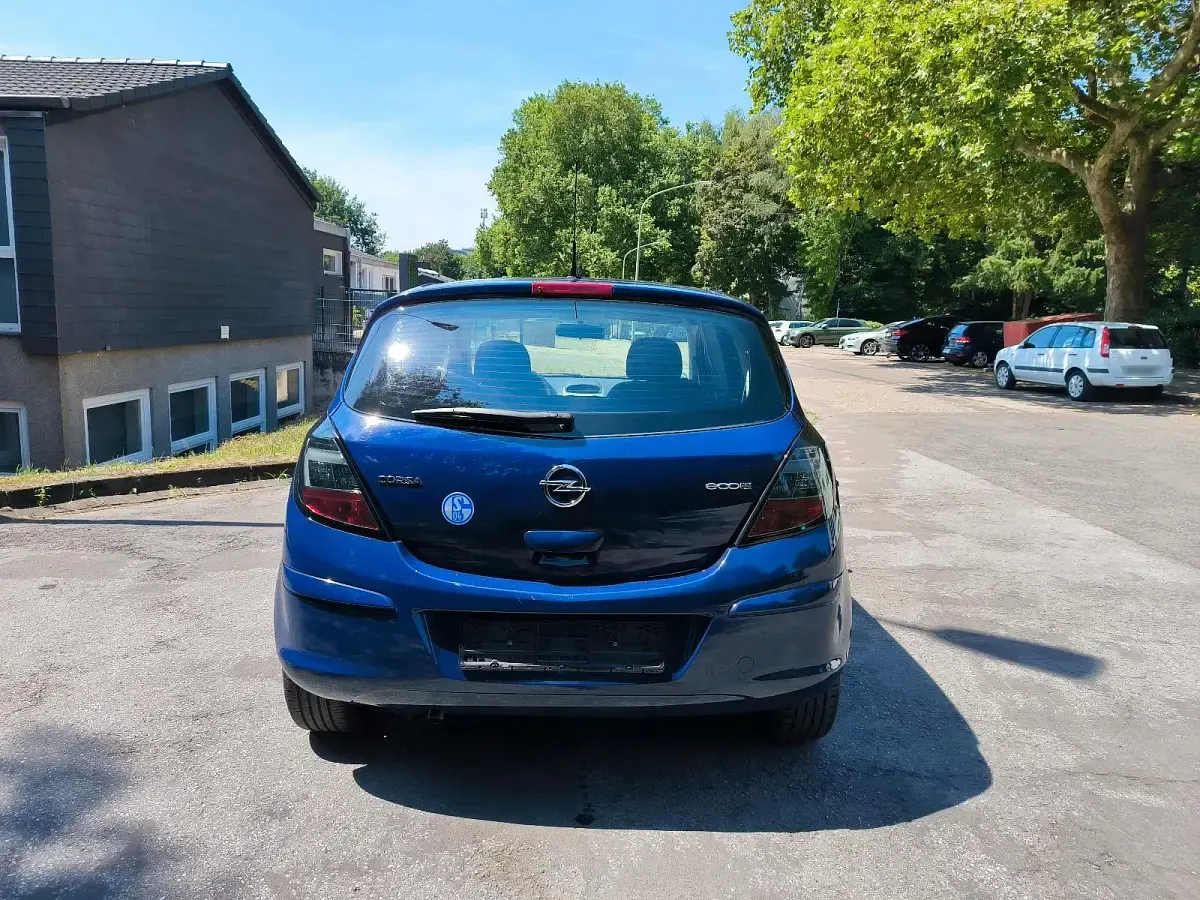 Gebraucht Opel Corsa Edition 69 PS (50 kW) 2012 Blau Kleinwagen