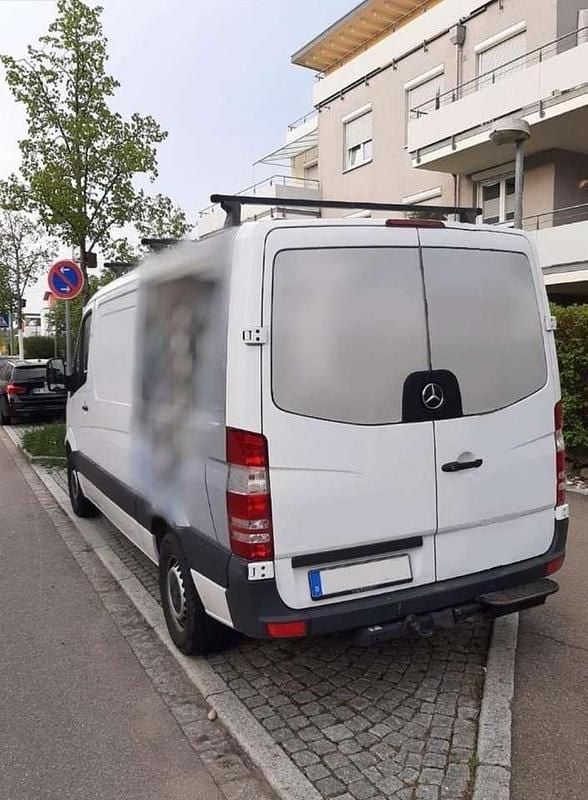 Second-hand Mercedes Sprinter 143 CP (105 kW) 2016 Van