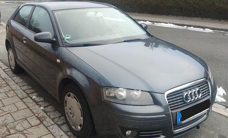 Grau Gebraucht 2008 Audi A3 Ambiente Limousine | 2.990 € (Superpreis) - Bild 1/4