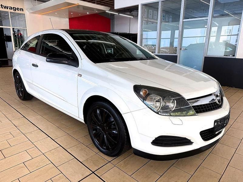 Andere Gebraucht 2009 Opel Astra GTC Selection Coupé | 2.450 € (Guter Preis) - Bild 1/4