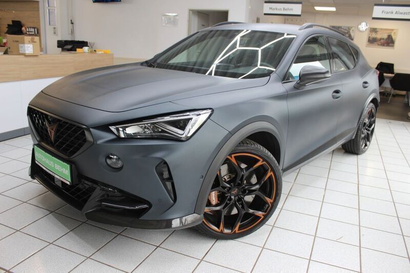 Grau Gebraucht 2022 Cupra Formentor VZ SUV | 44.901 € (Teuer) - Bild 1/4