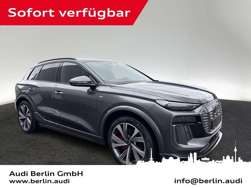 Neu Audi Q6 e-tron Performance 225 kW (306 PS) 2026 Daytonagrau perleffekt SUV