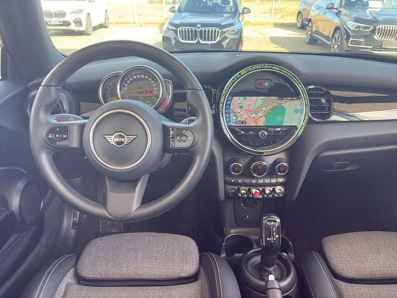 Gebraucht Mini Cooper Cabriolet 136 PS (100 kW) 2023 Rooftop grey metallic Cabrio