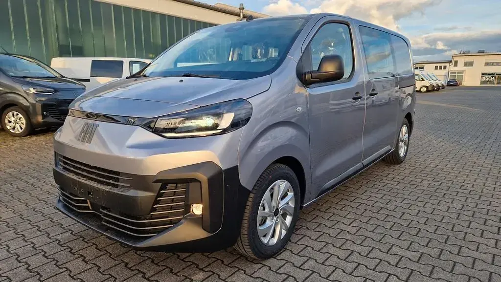 Neu Fiat Scudo 177 PS (130 kW) 2026 Grau Van