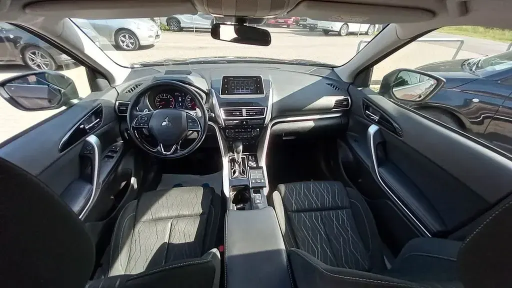Gebraucht Mitsubishi Eclipse Cross Intro Edition 163 PS (119 kW) 2018 Braun SUV