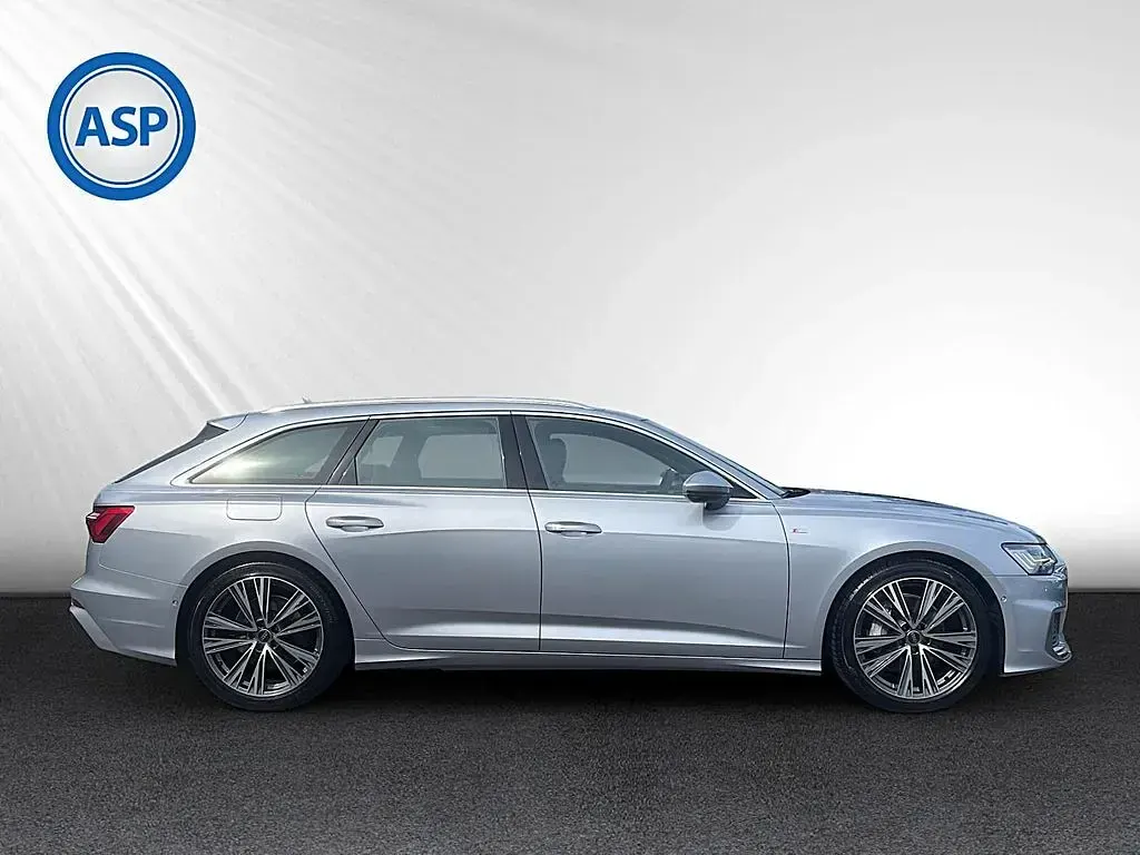 Gebraucht Audi A6 S-Line 245 PS (180 kW) 2022 Silber (florettsilber metallic) Kombi