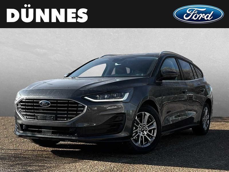 Neu Ford Focus Titanium 155 PS (114 kW) 2025 Grau Kombi