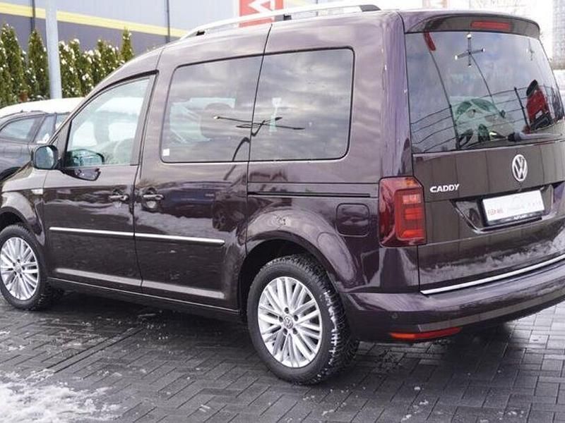 Gebraucht VW Caddy 125 PS (91 kW) 2017 Violet Van / Kleinbus