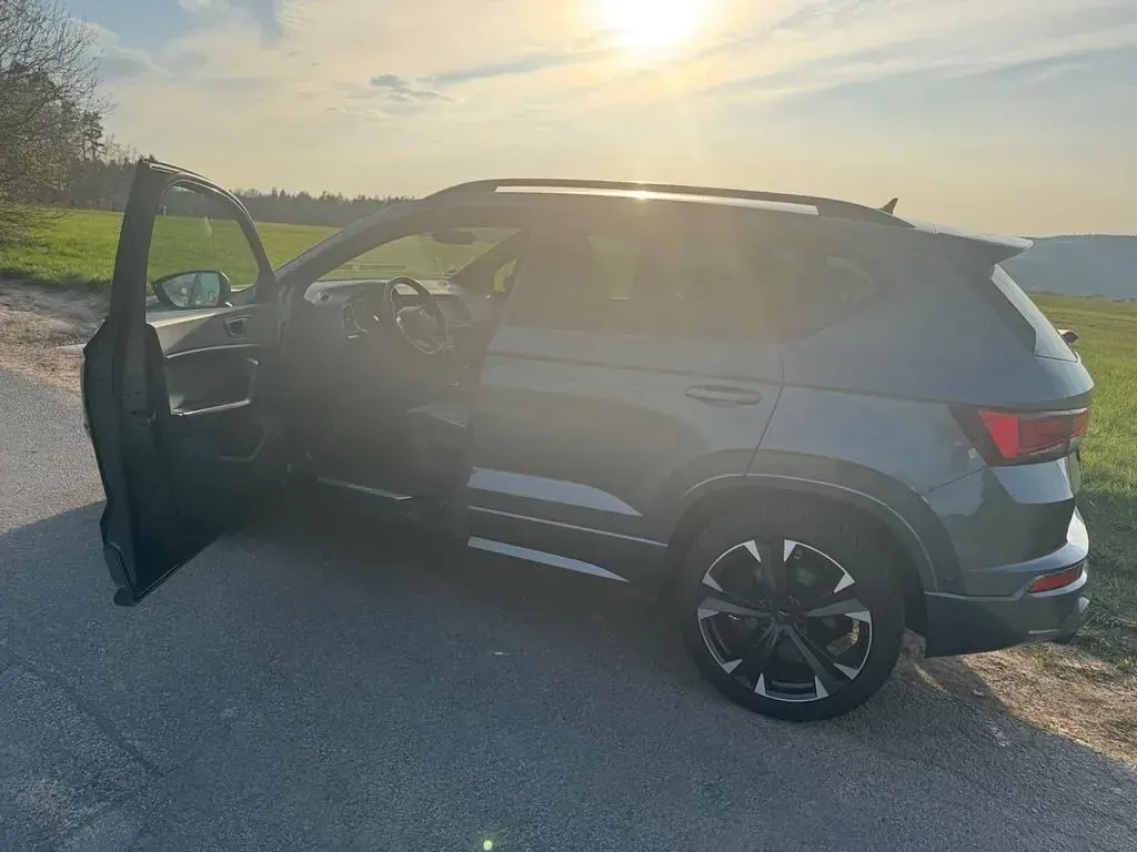 Używany Cupra Ateca VZ 300 KM (220 kW) 2021 Szary SUV