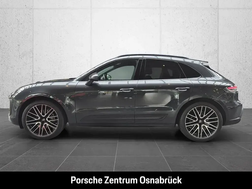 Gebraucht Porsche Macan 265 PS (194 kW) 2021 Vulkangraumetallic SUV