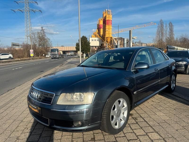 Gebraucht Audi A8 272 PS (200 kW) 2005 Blau Limousine