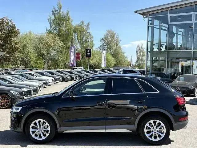 Gebraucht Audi Q3 Design 150 PS (110 kW) 2016 Schwarz SUV