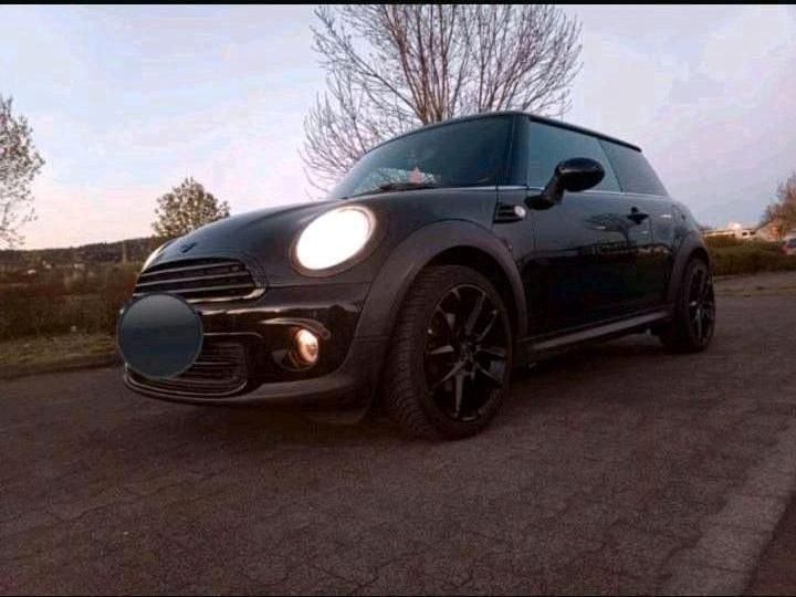Schwarz Gebraucht 2012 Mini ONE Kleinwagen | 5.600 € - Bild 1/4