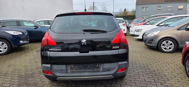 Gebraucht Peugeot 3008 Platinum 150 PS (110 kW) 2011 Schwarz Kombi