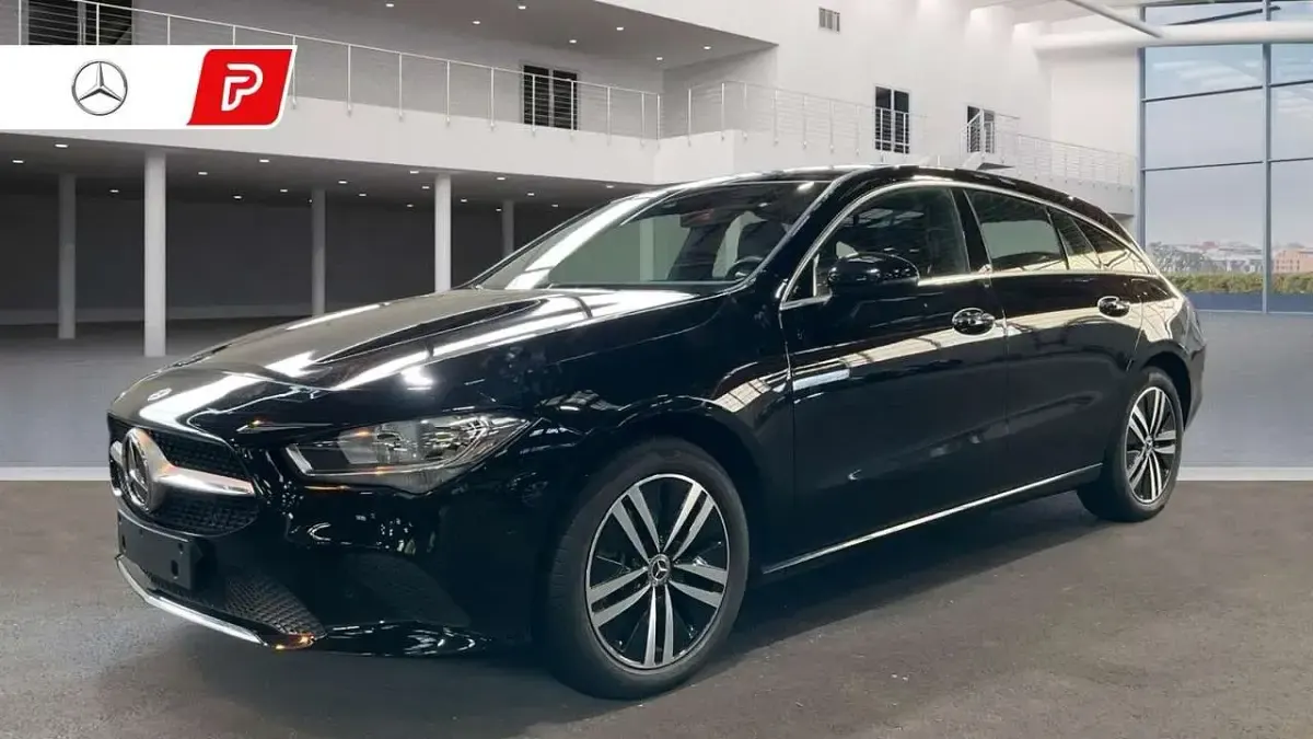 Gebraucht Mercedes CLA250 160 PS (117 kW) 2021 Nachtschwarz Limousine