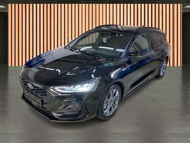 Gebraucht Ford Focus ST-Line 155 PS (114 kW) 2023 Andere farbe Kombi
