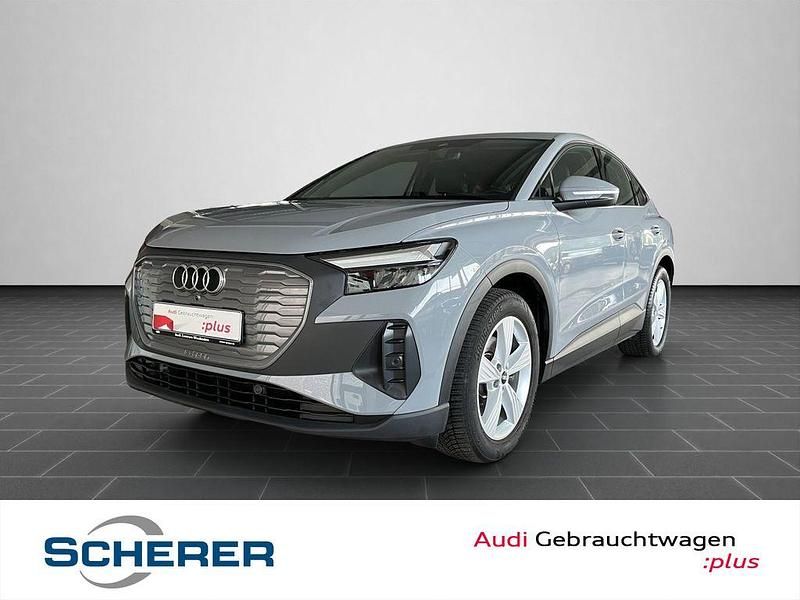 Grau Gebraucht 2022 Audi Q4 Sportback e-tron Basis SUV | 26.450 € (Guter Preis) - Bild 1/4