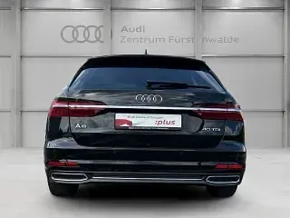Gebraucht Audi A6 Design 204 PS (150 kW) 2021 Mythosschwarz metallic Kombi