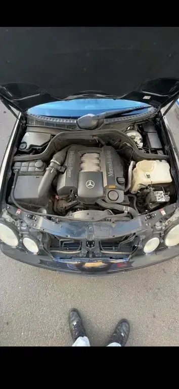 Gebraucht Mercedes CLK320 218 PS (160 kW) 2000 Schwarz Coupé