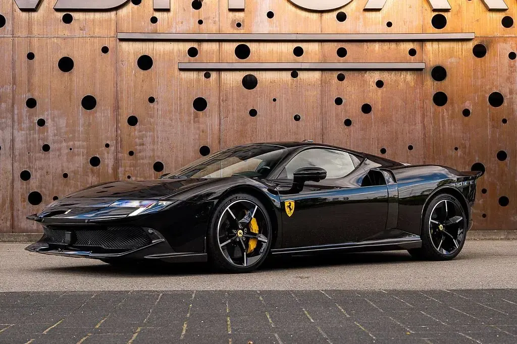 Neu Ferrari Testarossa 2026 Schwarz