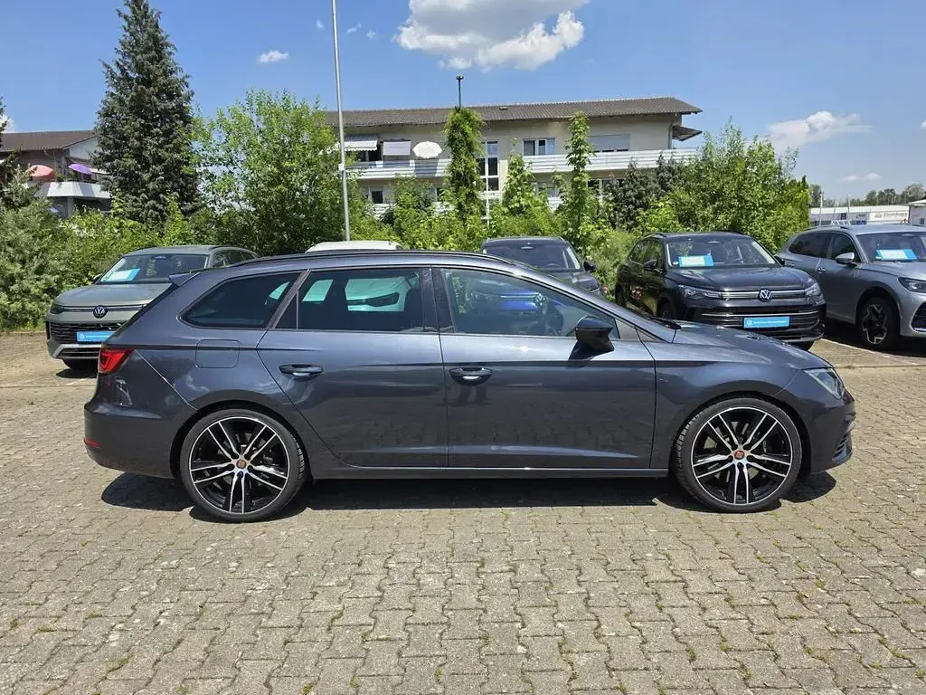 Gebraucht Seat Leon ST 4Drive 300 PS (220 kW) 2020 Grau Kombi