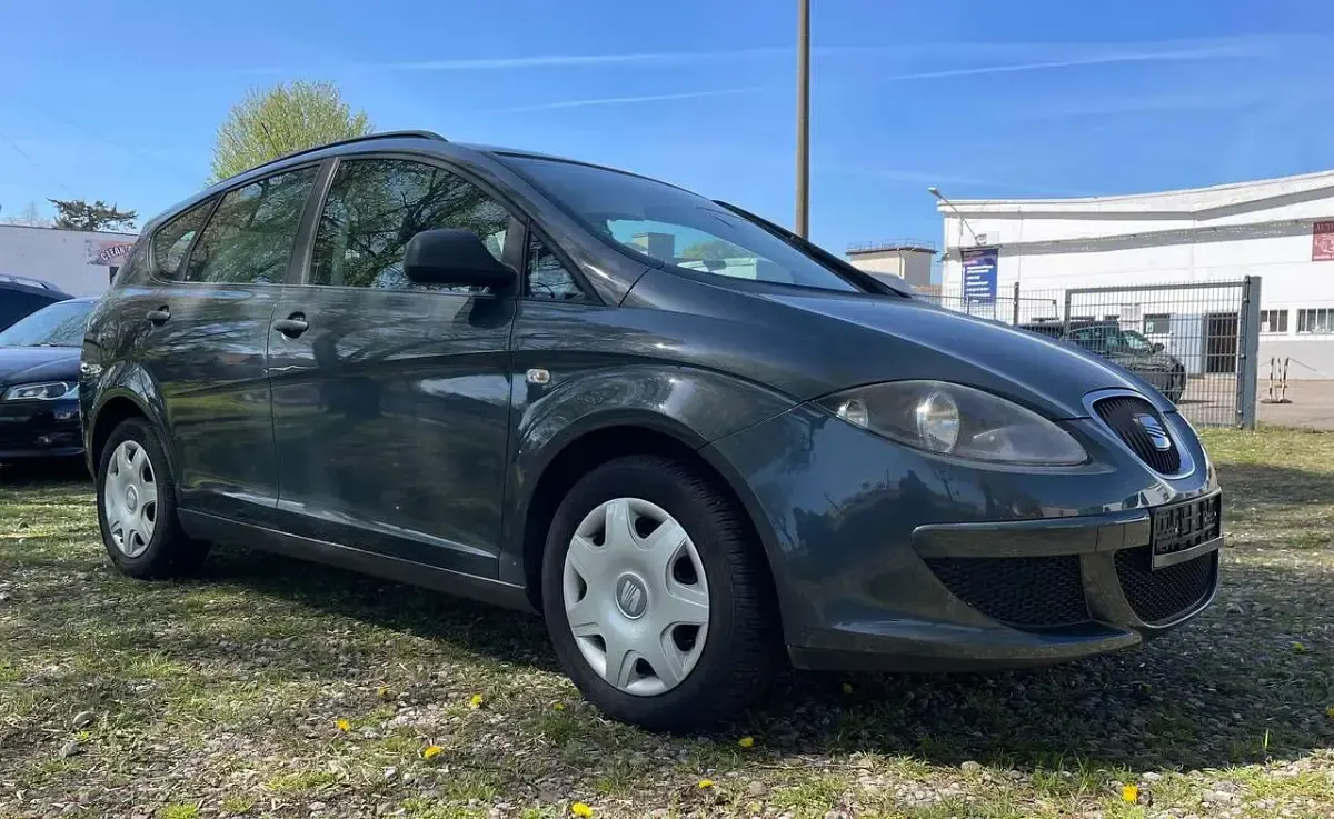 Gebraucht Seat Altea XL Comfort 102 PS (75 kW) 2007 Zenith grey Van / Kleinbus