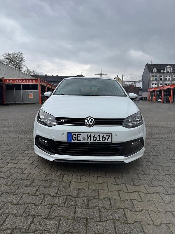 Gebraucht VW Polo R-line 90 PS (66 kW) 2017 Weiß Kleinwagen