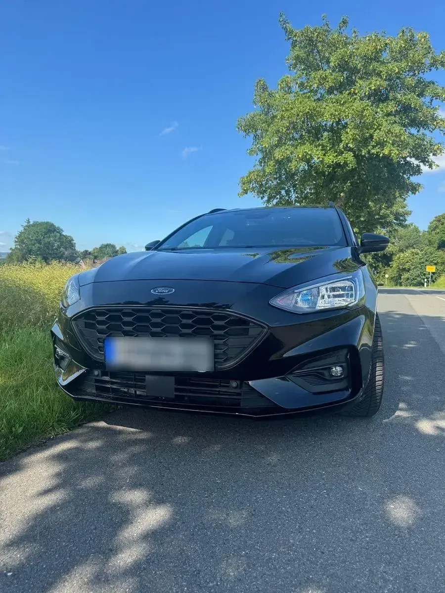 Gebraucht Ford Focus ST-Line 150 PS (110 kW) 2021 Schwarz Kombi