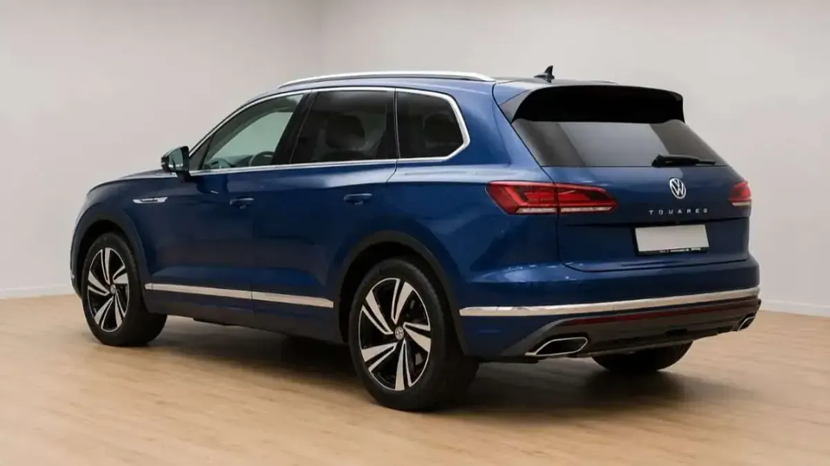 Gebraucht VW Touareg Elegance 286 PS (210 kW) 2019 Aquamarinblau metallic SUV