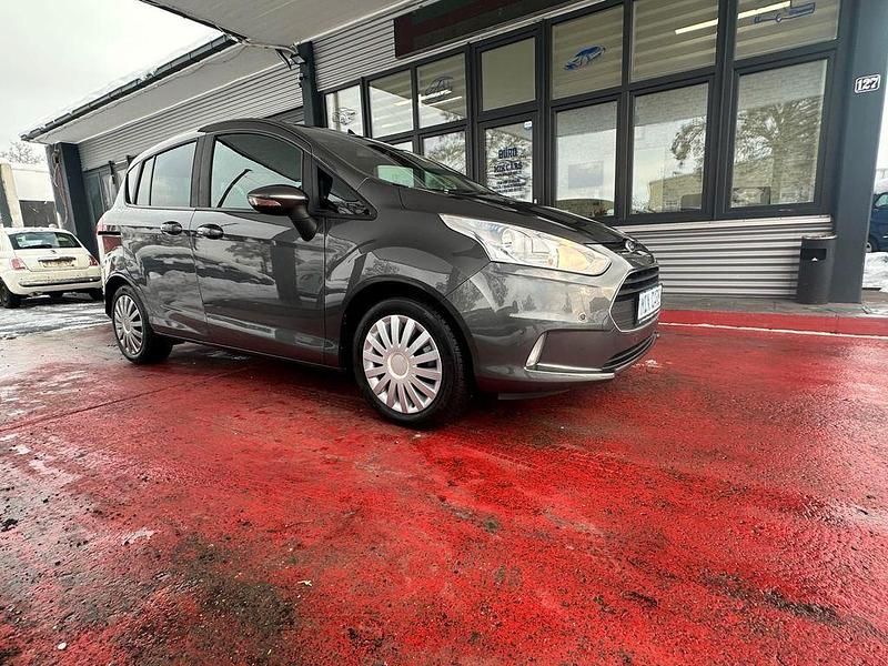 Gebraucht Ford B-MAX SYNC Edition 95 PS (69 kW) 2016 Grau Van / Kleinbus