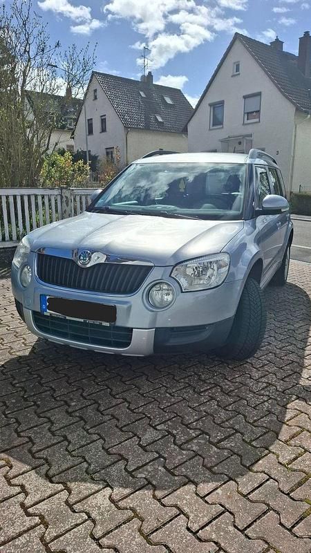 Gebraucht Skoda Yeti 110 PS (80 kW) 2011 Blau SUV
