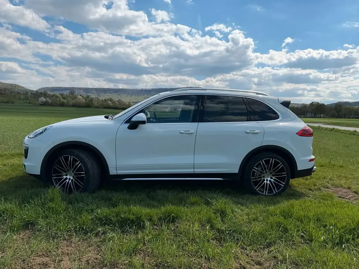 Gebraucht Porsche Cayenne S 420 PS (308 kW) 2014 Weiß SUV